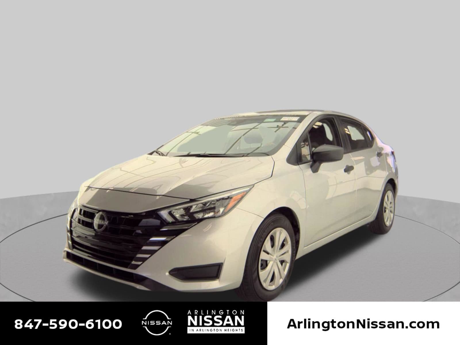 2025 Nissan Versa Base — photo 1 of 10
