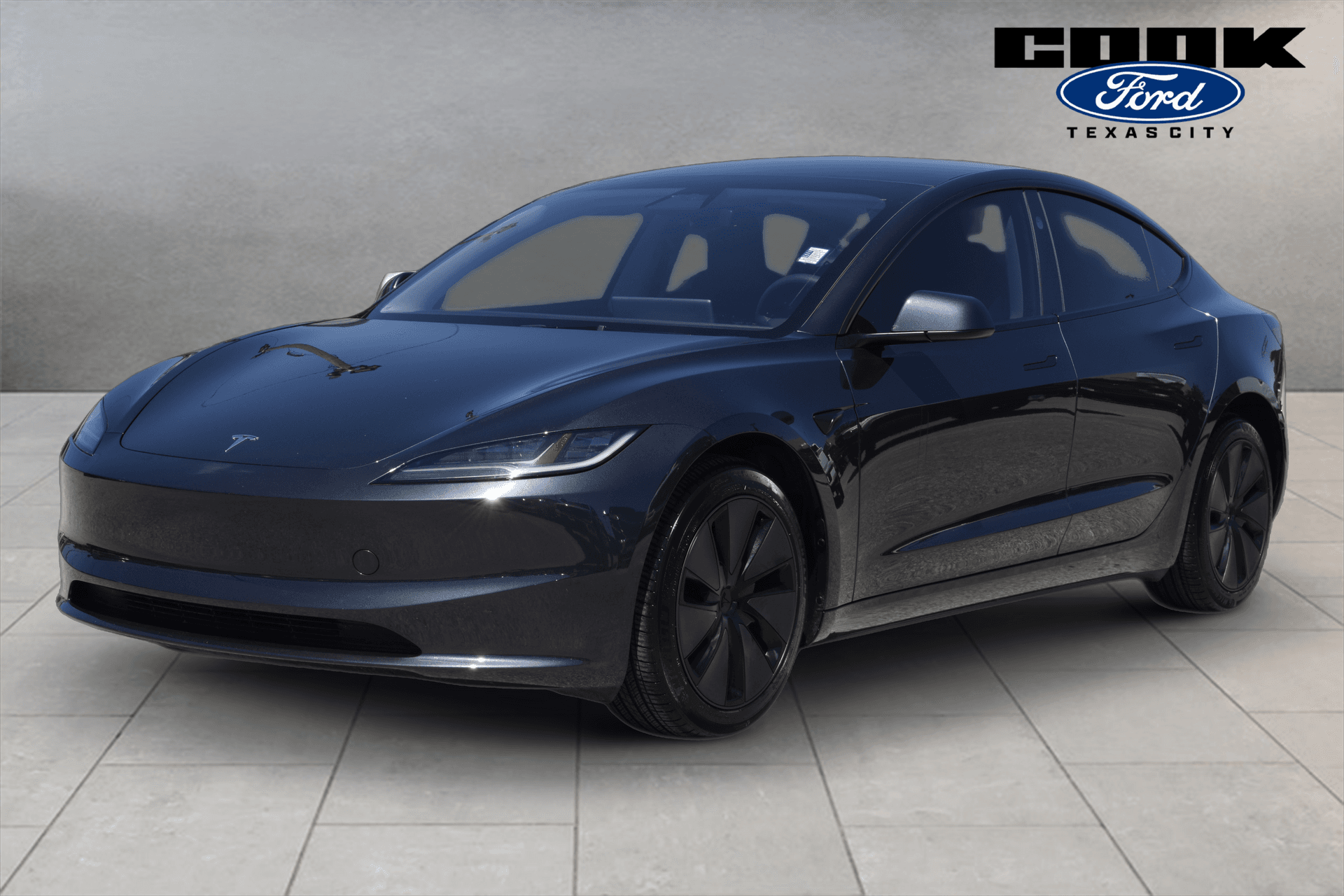 2025 Tesla Model 3 Long Range — photo 1 of 24