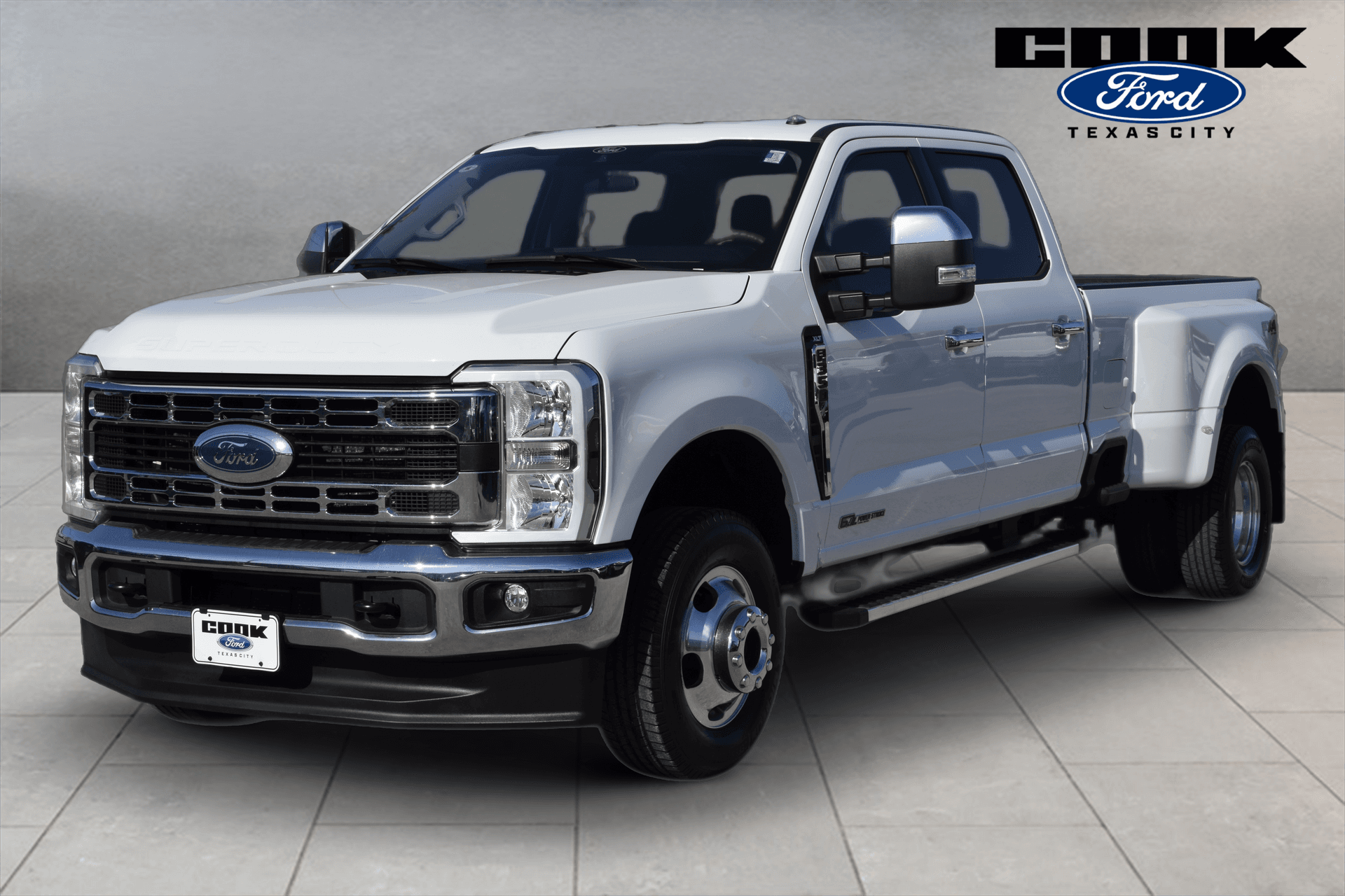 2024 Ford F-350SD XLT — photo 1 of 27