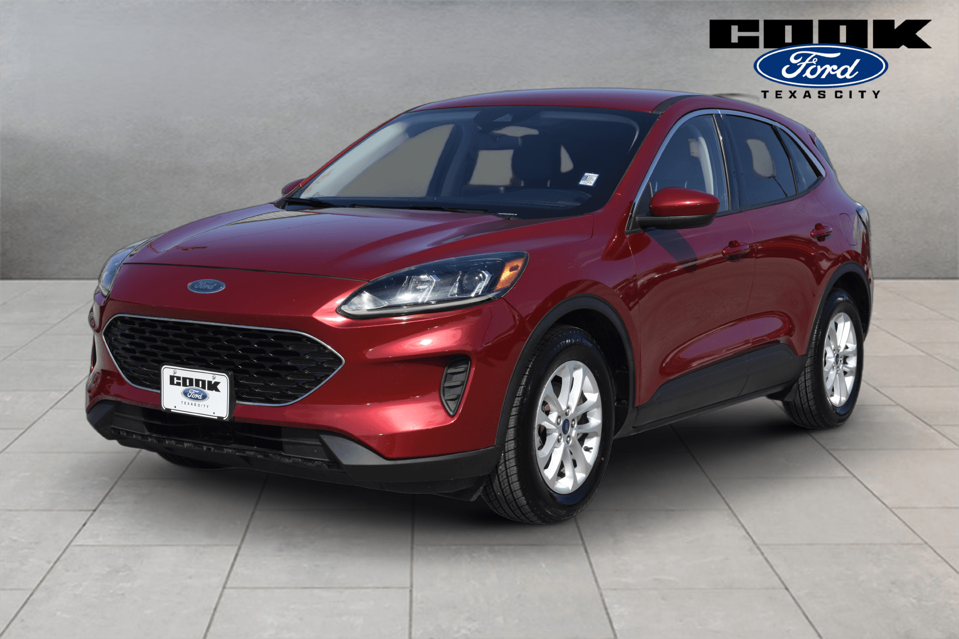 2020 Ford Escape SE — photo 1 of 26
