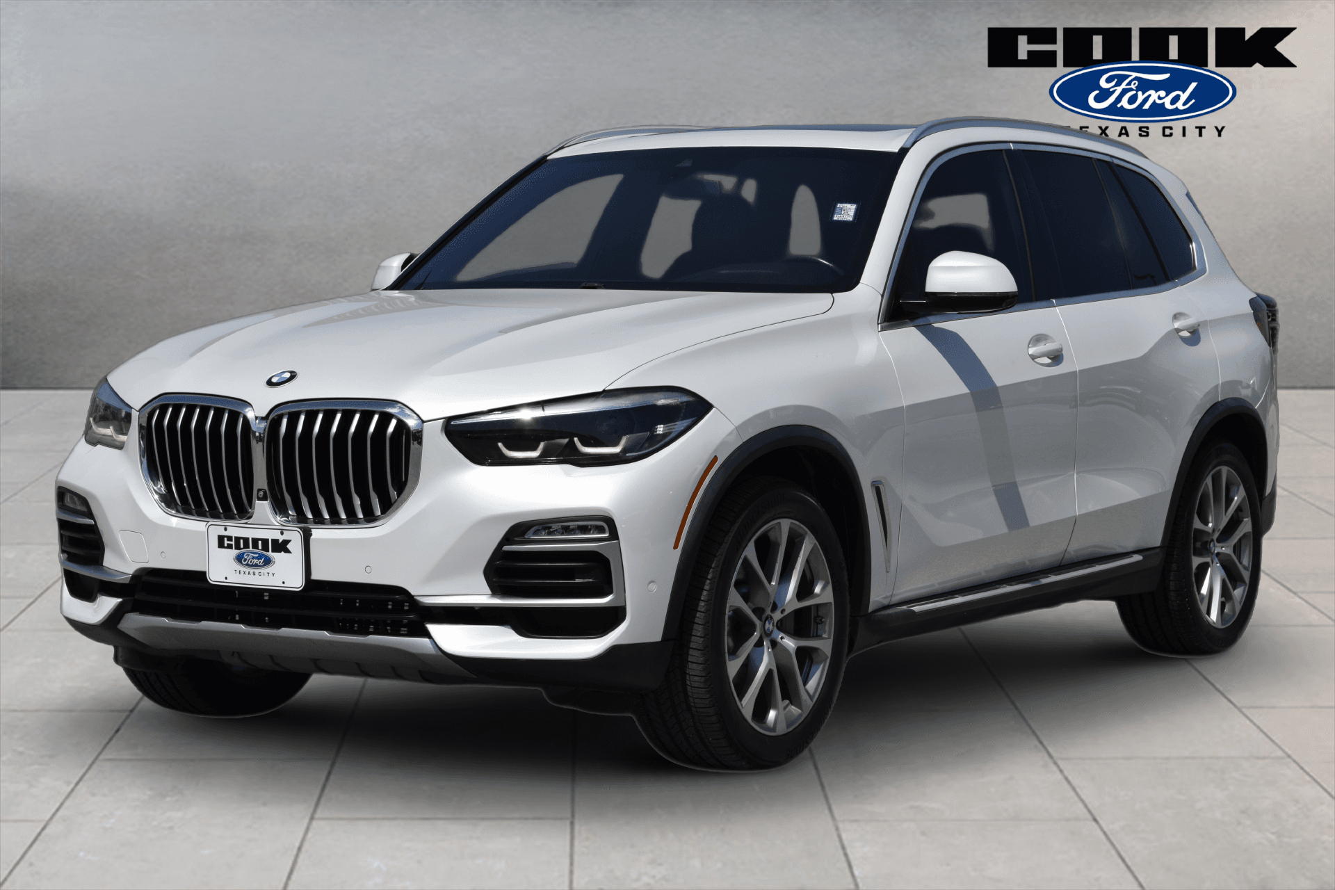 2019 BMW X5 xDrive40i — photo 1 of 26