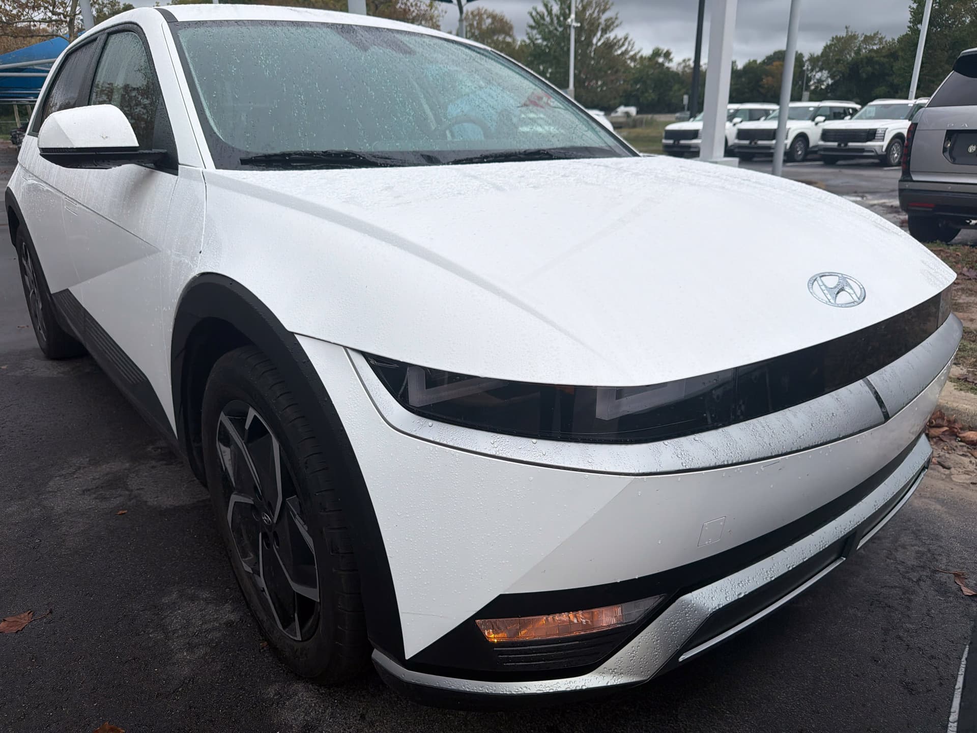 2024 Hyundai IONIQ 5 SEL — photo 1 of 13