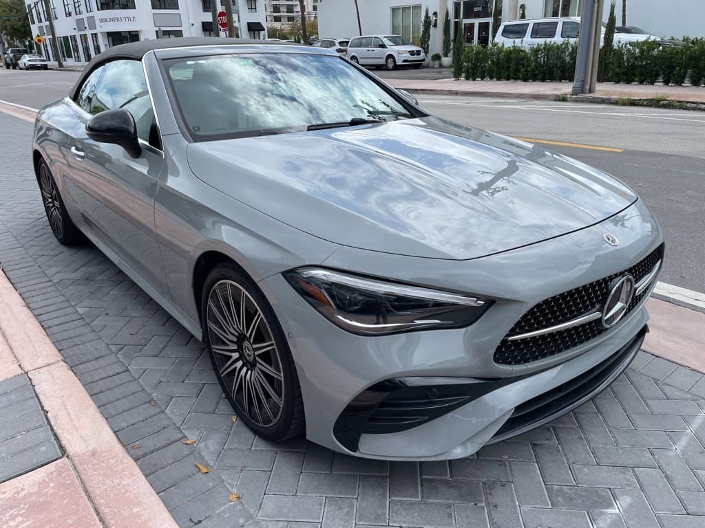 2024 Mercedes-Benz CLE CLE 450 — photo 1 of 3