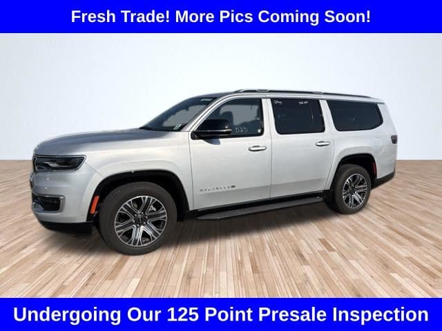 2025 Jeep Wagoneer L Series II — photo 1 of 10