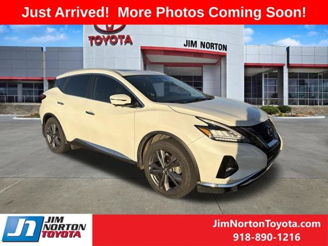 2020 Nissan Murano Platinum — photo 1 of 10