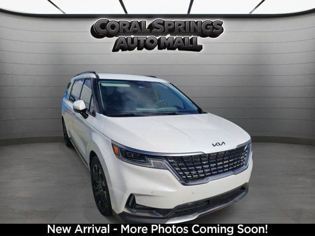 2024 Kia Carnival SX — photo 1 of 4