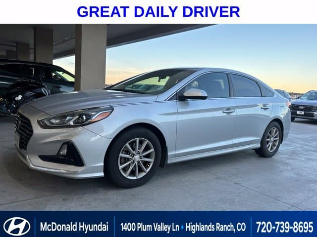 2019 Hyundai Sonata SE — photo 1 of 4