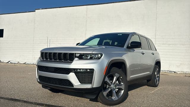 2026 Jeep Grand Cherokee Limited — photo 1 of 29
