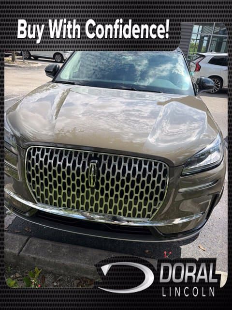 2025 Lincoln Corsair Premiere — photo 1 of 4