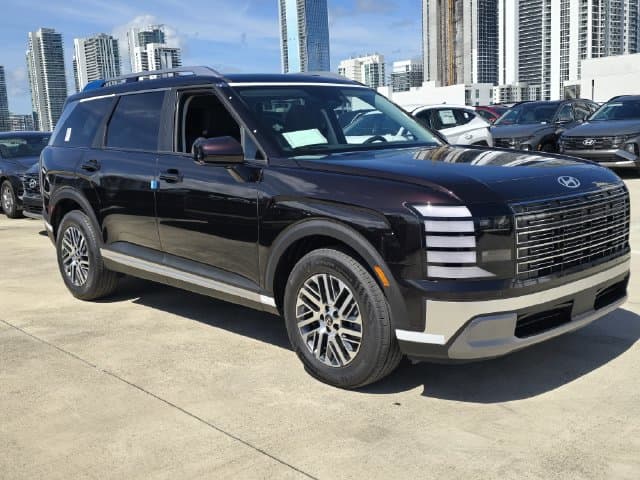 2027 Hyundai Palisade Base — photo 1 of 17