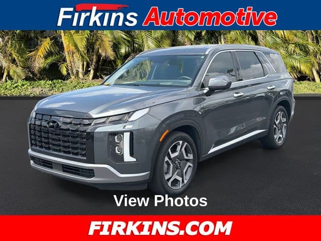 2025 Hyundai Palisade Limited — photo 1 of 12