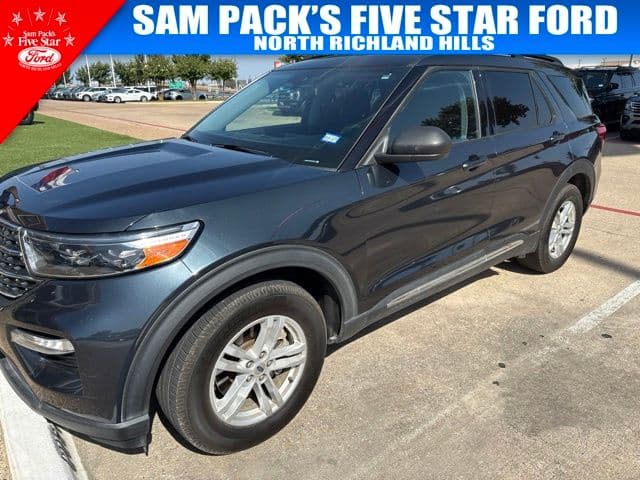 2022 Ford Explorer XLT — photo 1 of 11