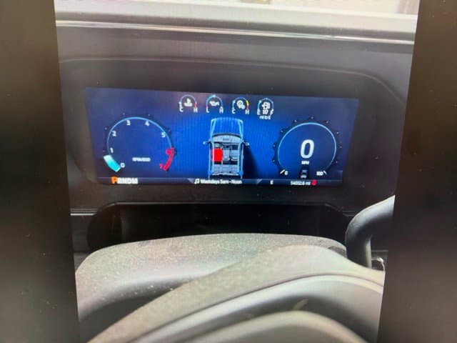 2023 Ford Super Duty F-250 SRW LARIAT — photo 1 of 7