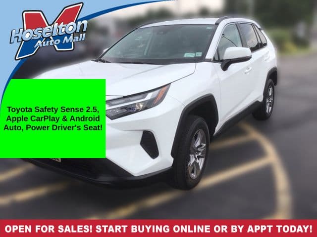 2023 Toyota RAV4 XLE — photo 1 of 2