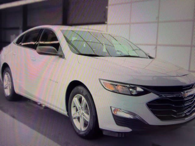 2023 Chevrolet Malibu LS — photo 1 of 12
