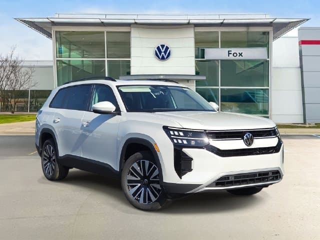 2027 Volkswagen Atlas SE w/Technology — photo 1 of 32