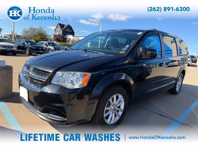 2016 Dodge Grand Caravan SXT — photo 1 of 9
