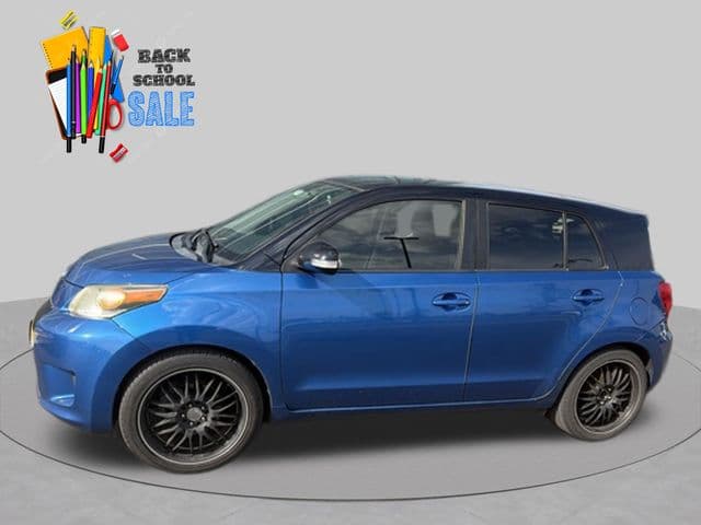 2013 Scion xD Base — photo 1 of 24