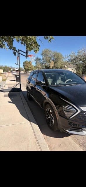 2024 Kia Sportage EX — photo 1 of 7
