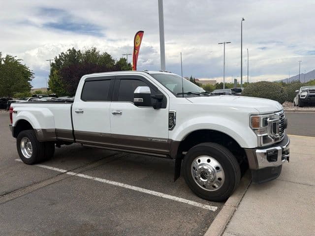 2022 Ford F-450SD King Ranch — photo 1 of 17