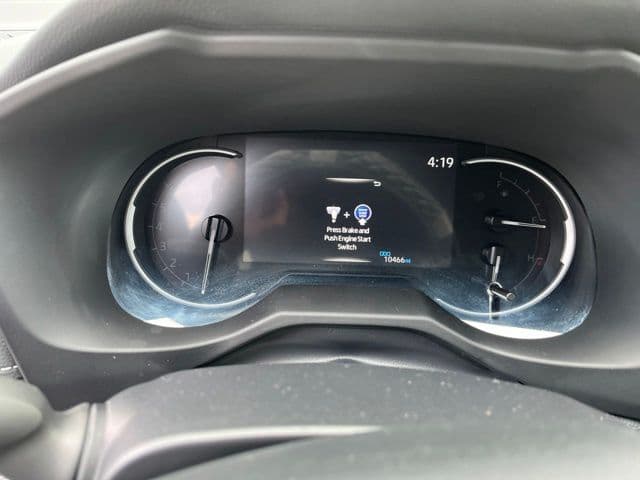 2024 Toyota RAV4 XLE — photo 1 of 13