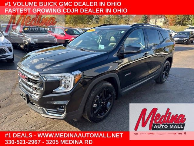2022 GMC Terrain AT4 — photo 1 of 33