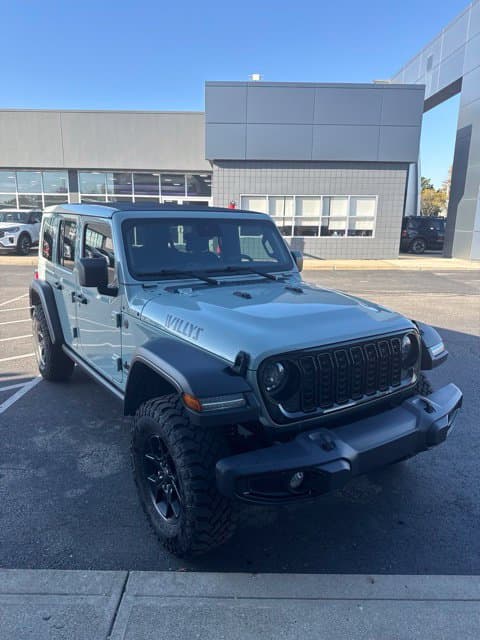 2024 Jeep Wrangler Willys — photo 1 of 40