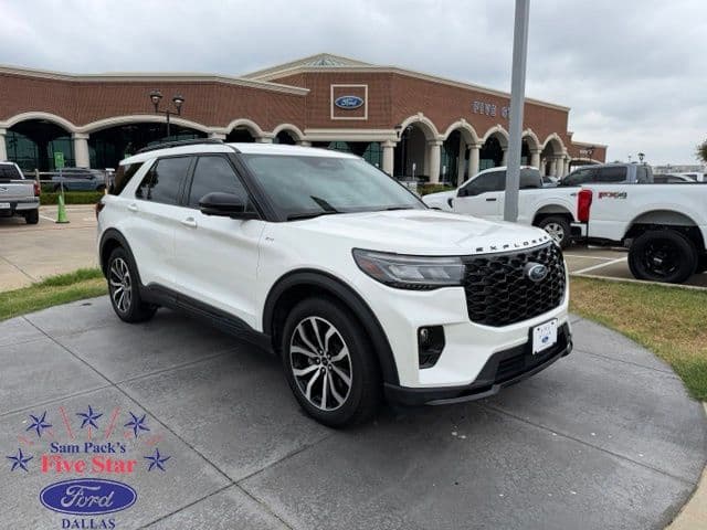 2025 Ford Explorer ST-Line — photo 1 of 28