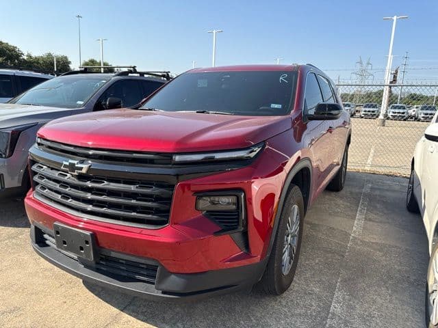 2026 Chevrolet Traverse LT — photo 1 of 10