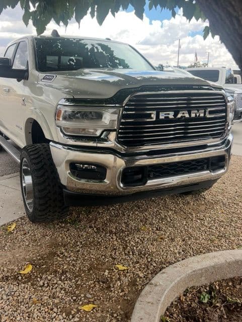 2022 RAM 2500 Laramie — photo 1 of 10