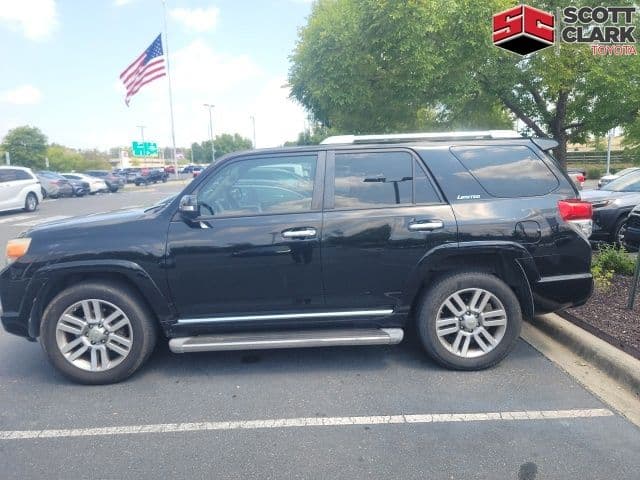 2010 Toyota 4Runner Limited — photo 1 of 18