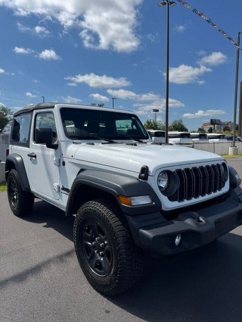 2025 Jeep Wrangler Sport — photo 1 of 2