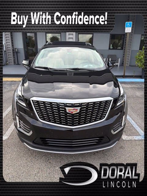 2024 Cadillac XT5 AWD Premium Luxury — photo 1 of 7