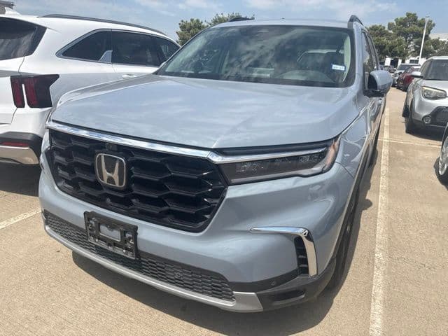 2025 Honda Pilot Elite — photo 1 of 11