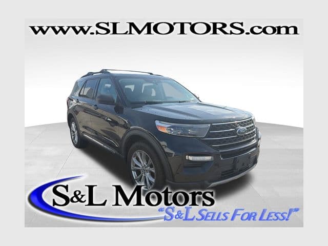 2020 Ford Explorer XLT — photo 1 of 13