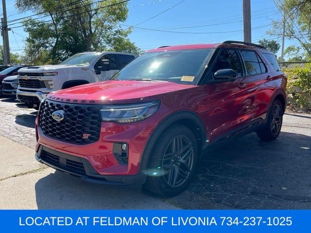 2025 Ford Explorer ST — photo 1 of 10