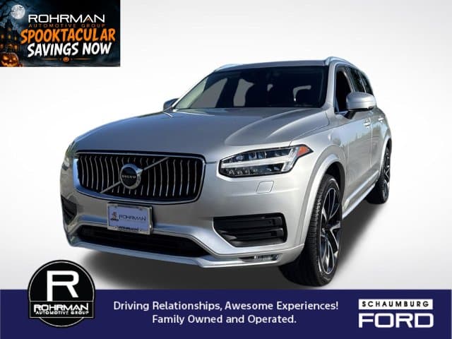 2021 Volvo XC90 Momentum — photo 1 of 32