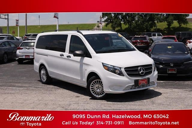 2023 Mercedes-Benz Metris Passenger — photo 1 of 24