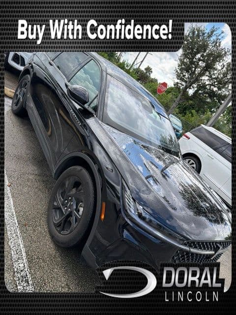 2024 Lincoln Nautilus Premiere — photo 1 of 6