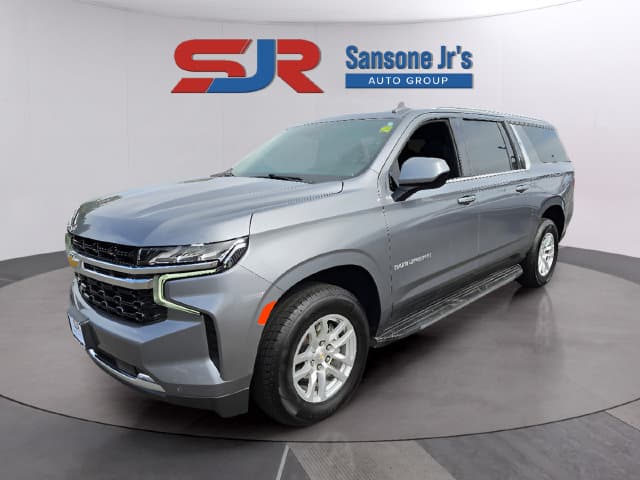2022 Chevrolet Suburban LS — photo 1 of 31