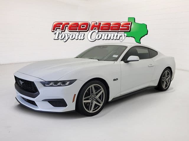 2024 Ford Mustang EcoBoost — photo 1 of 25