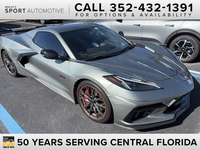 2023 Chevrolet Corvette Base — photo 1 of 4
