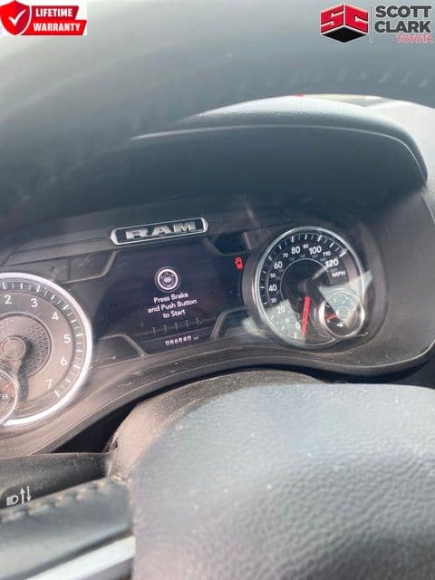 2021 RAM 1500 Base — photo 1 of 20