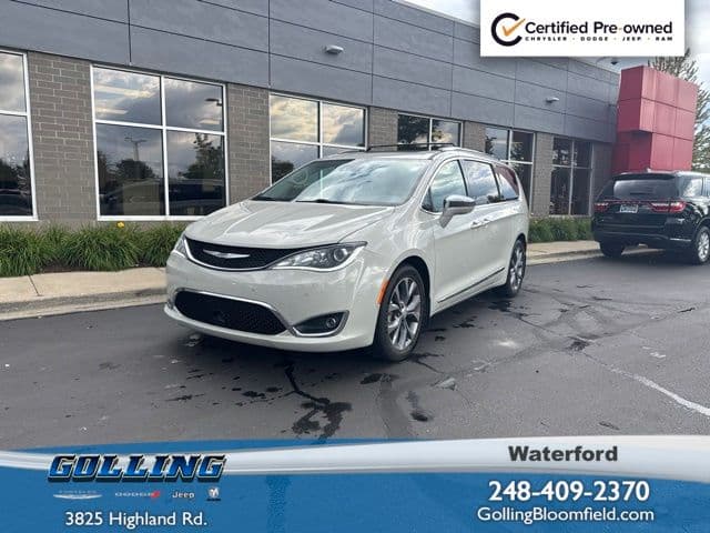 2020 Chrysler Pacifica Limited — photo 1 of 13