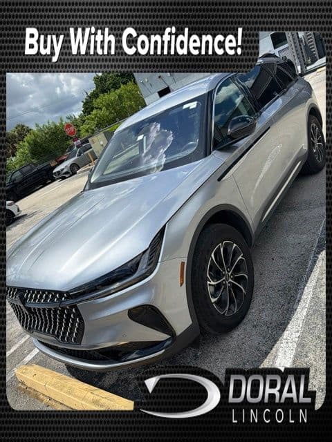 2025 Lincoln Nautilus Premiere — photo 1 of 5
