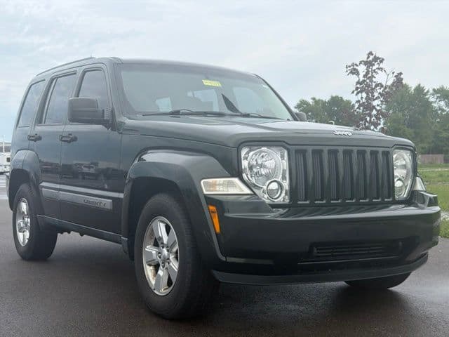 2011 Jeep Liberty Sport — photo 1 of 46