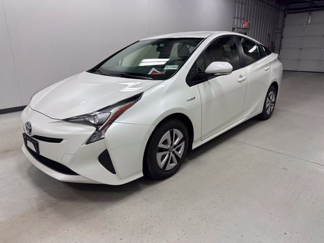 2016 Toyota Prius Two Eco — photo 1 of 5
