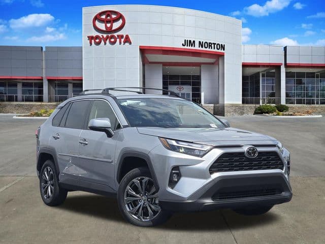 2025 Toyota RAV4 Hybrid XLE Premium — photo 1 of 35