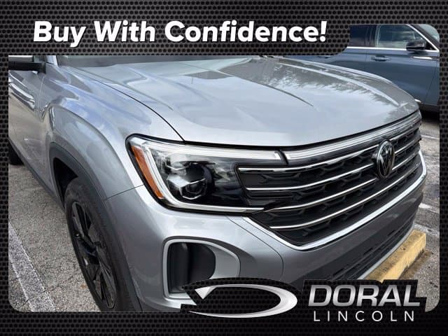 2024 Volkswagen Atlas 2.0T SE w/Technology — photo 1 of 6