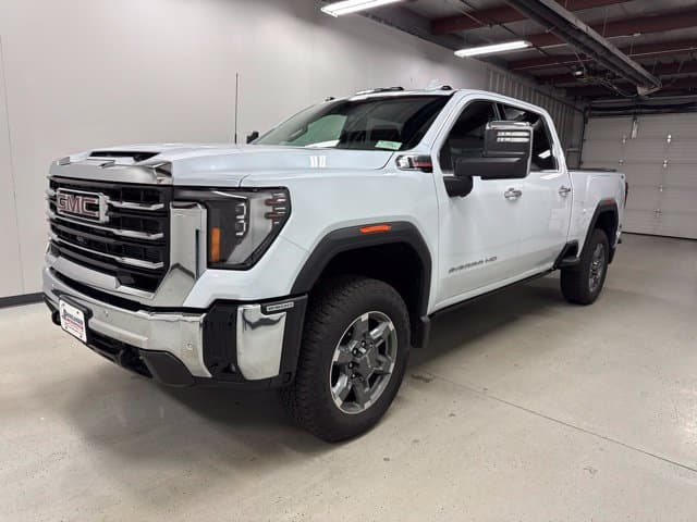 2026 GMC Sierra 2500HD SLT — photo 1 of 5